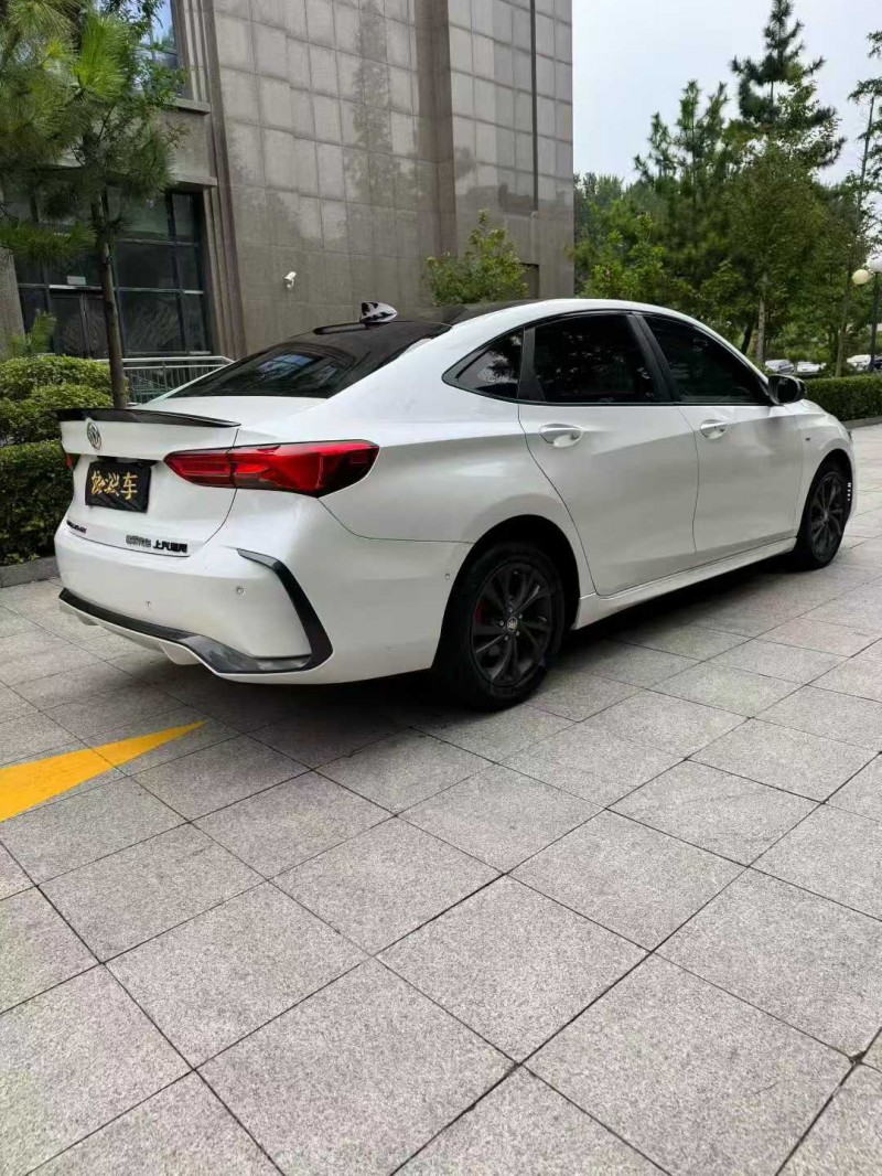 烟台22年别克威朗3