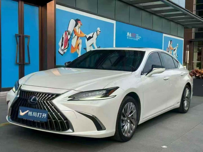 广州22年雷克萨斯ES3