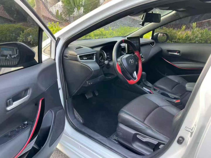 广州23年丰田雷凌6