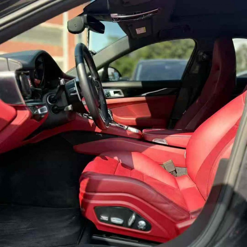 广州18年保时捷帕拉梅拉4