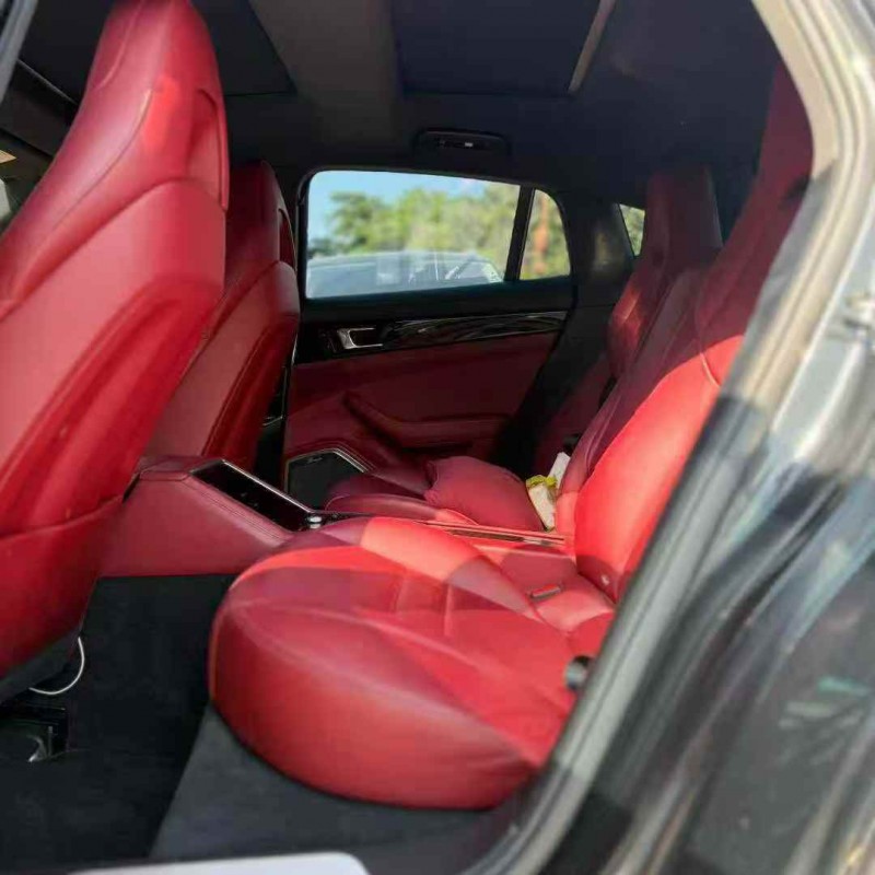 广州18年保时捷帕拉梅拉7