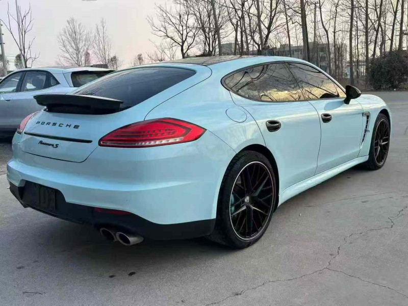 徐州12年保时捷帕拉梅拉8