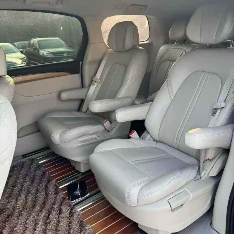 济南18年别克GL84