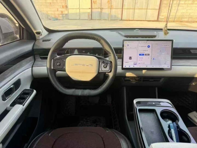 济宁24年奇瑞捷途5