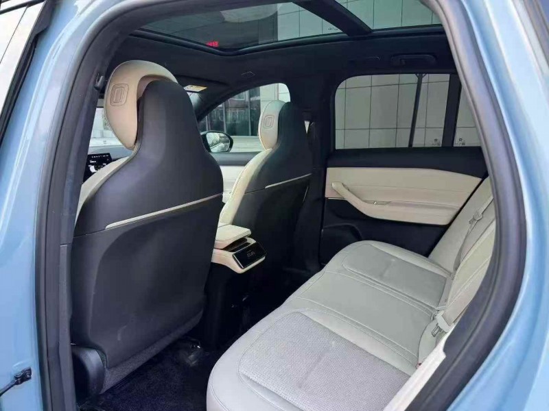 枣庄25年蔚来ES65