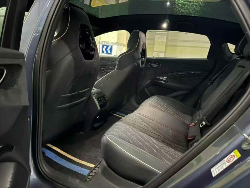 杭州24年比亚迪海豚9