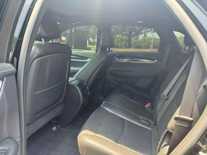 杭州19年凯迪拉克XT56