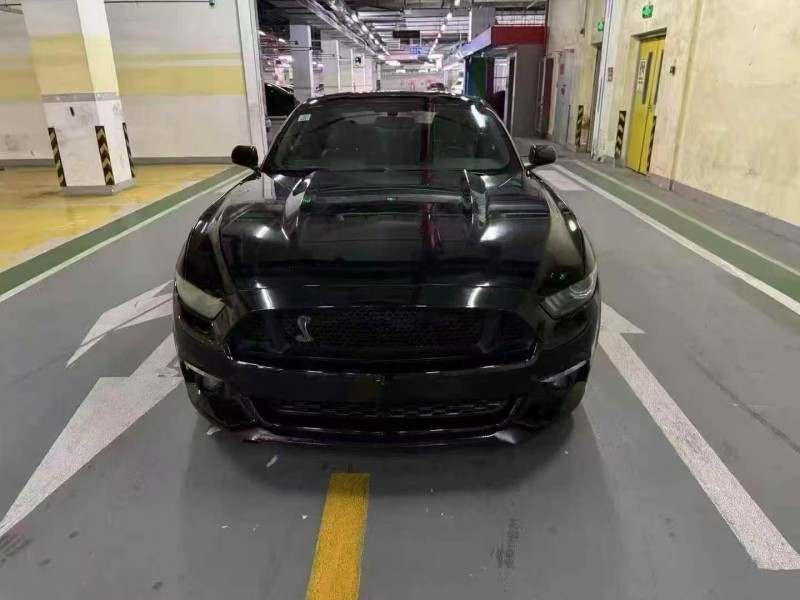 杭州16年福特野马1