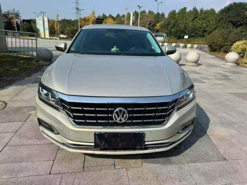 杭州21年大众帕萨特1