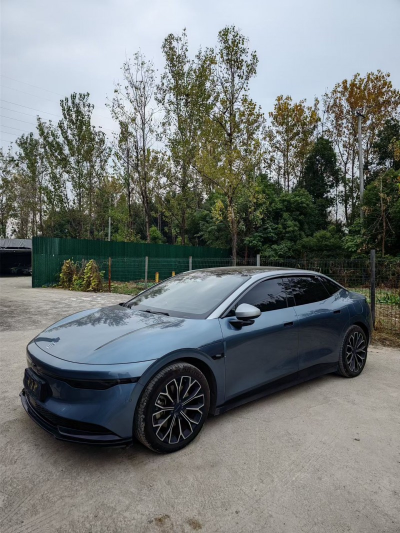 绍兴24年极氪汽车0072