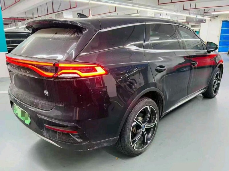 广州22年比亚迪唐8