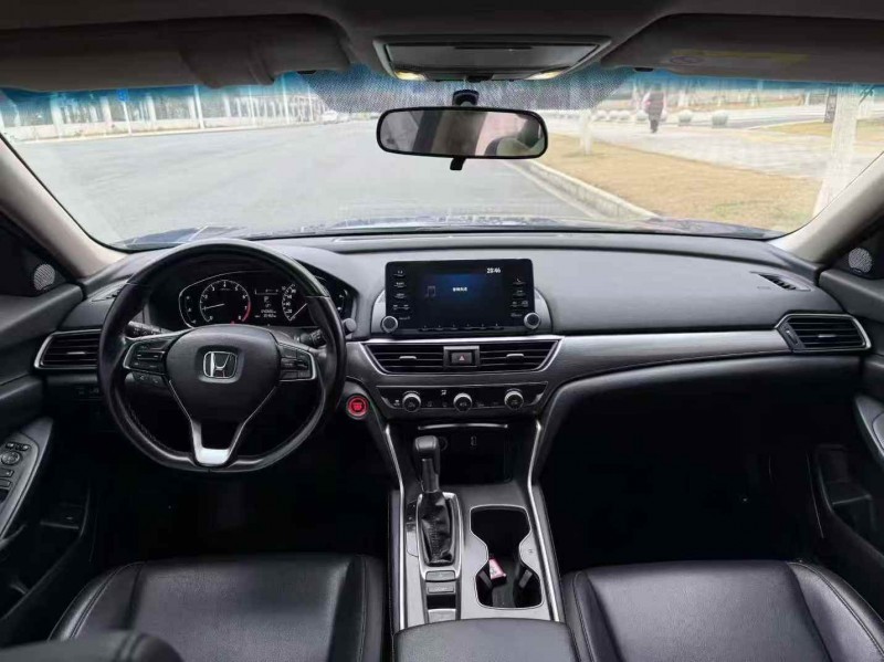 宜昌20年本田思域7