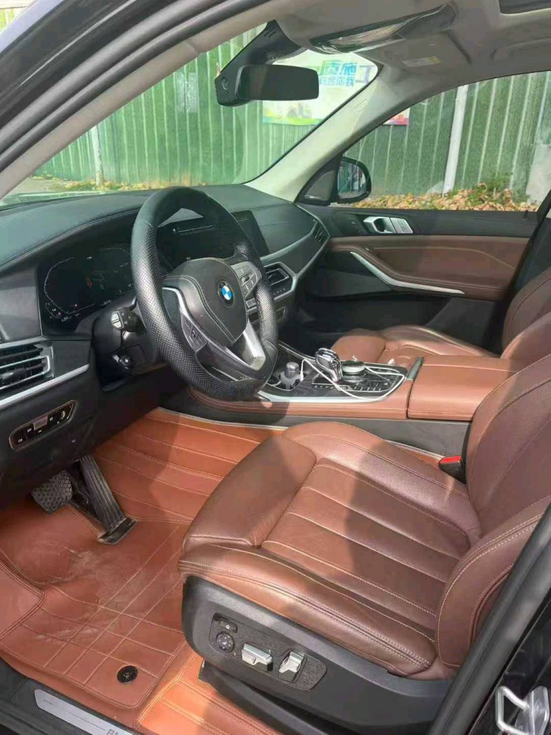 武汉22年宝马X77