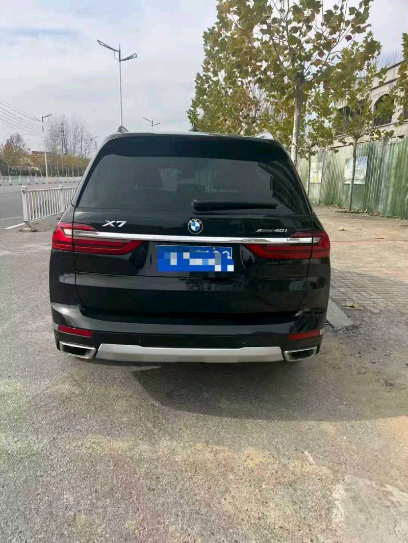 武汉22年宝马X78