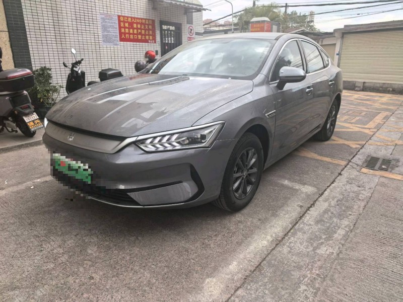 广州24年比亚迪秦3