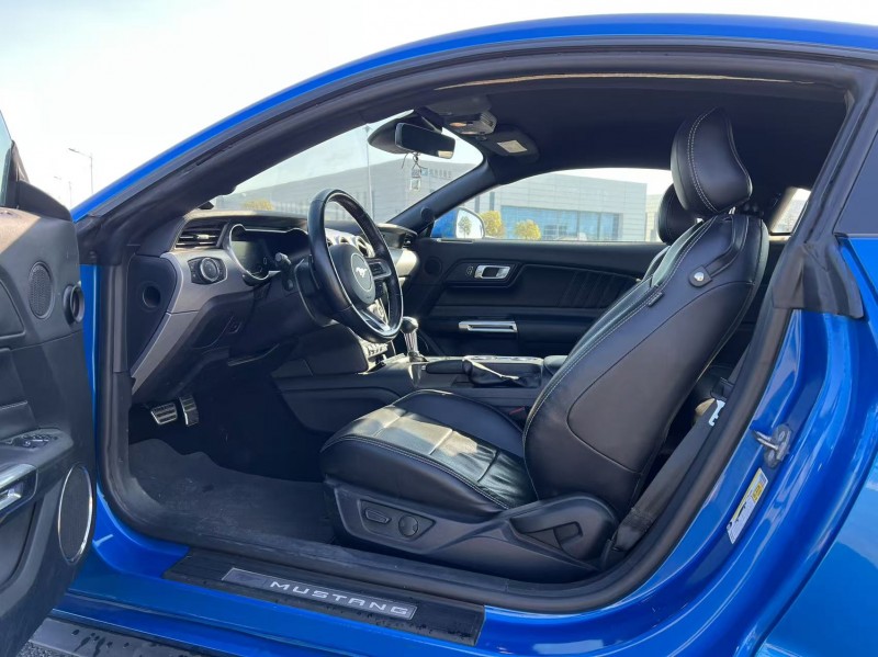 盐城20年福特野马6