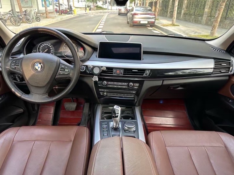 深圳19年宝马X55