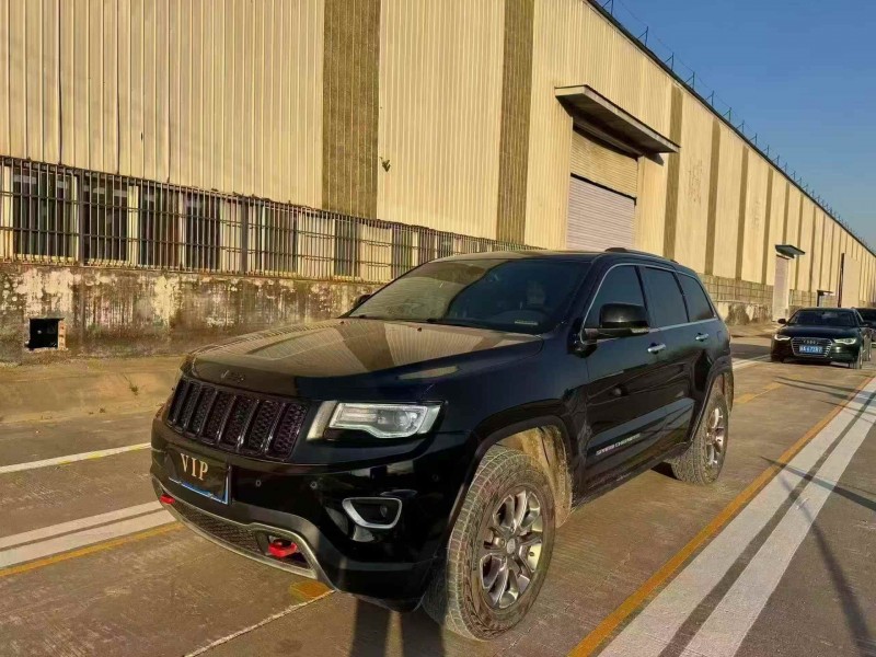 菏泽14年Jeep大切诺基2
