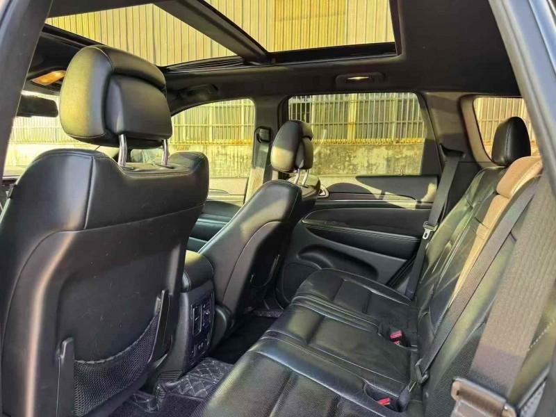 菏泽14年Jeep大切诺基6