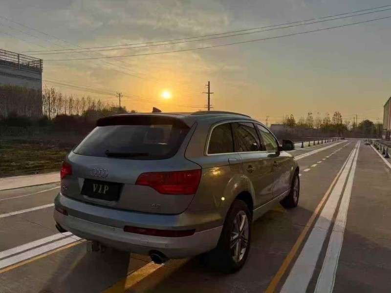 菏泽12年奥迪Q77
