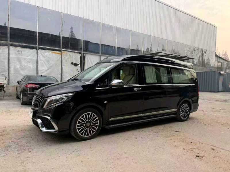 徐州19年奔驰威霆2