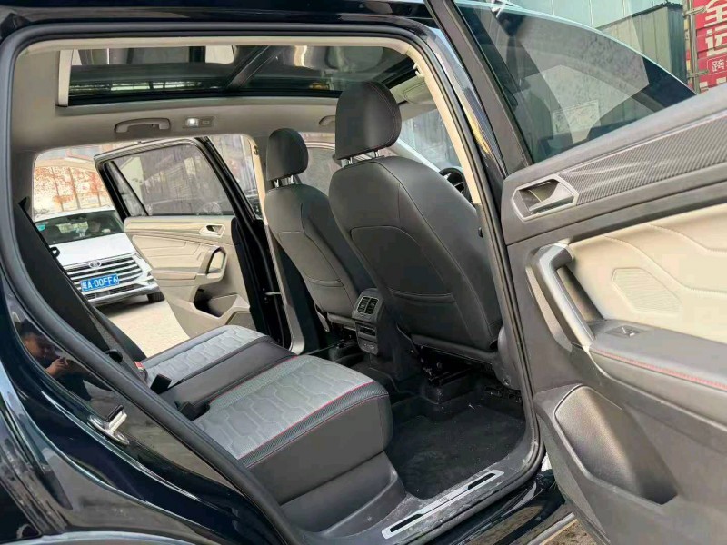 徐州22年大众途观7