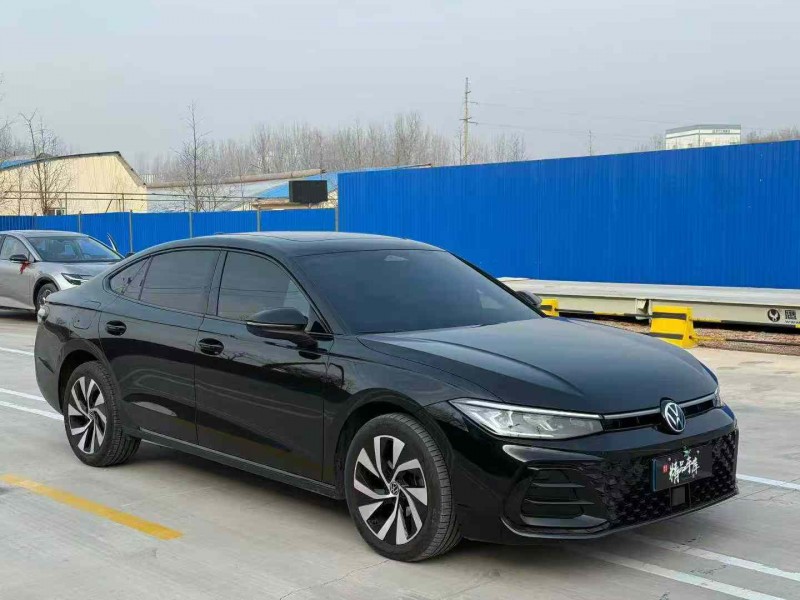 青岛25年大众帕萨特3