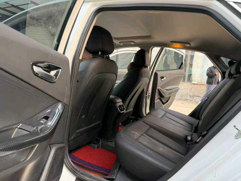 徐州19年现代菲斯塔4