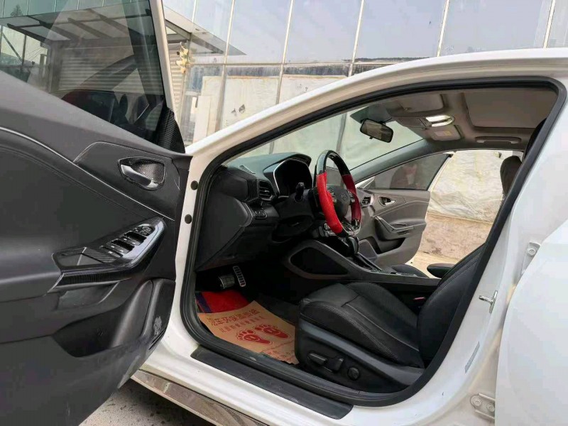 徐州19年现代菲斯塔5