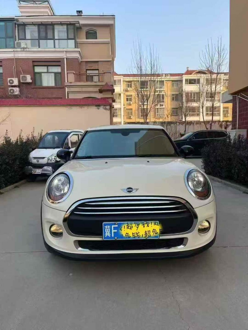 承德16年宝马迷你1