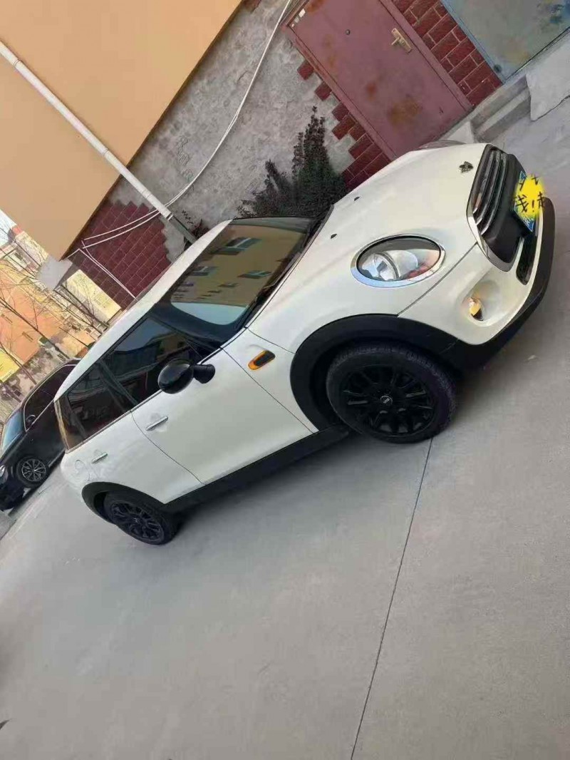 承德16年宝马迷你2