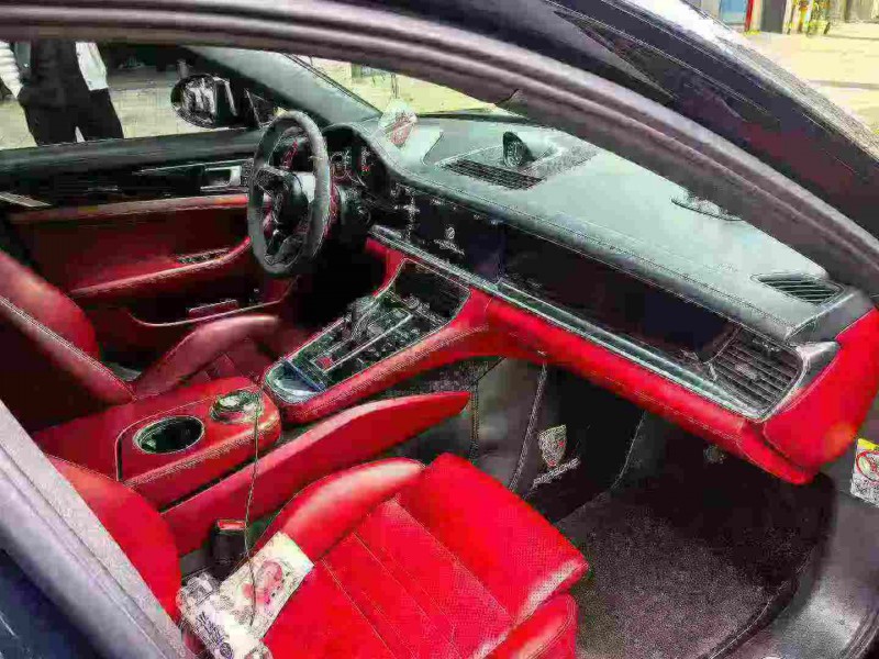 嘉兴21年保时捷帕拉梅拉5