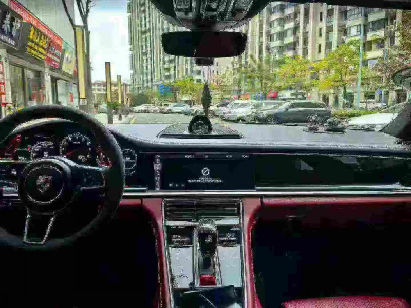 嘉兴21年保时捷帕拉梅拉6