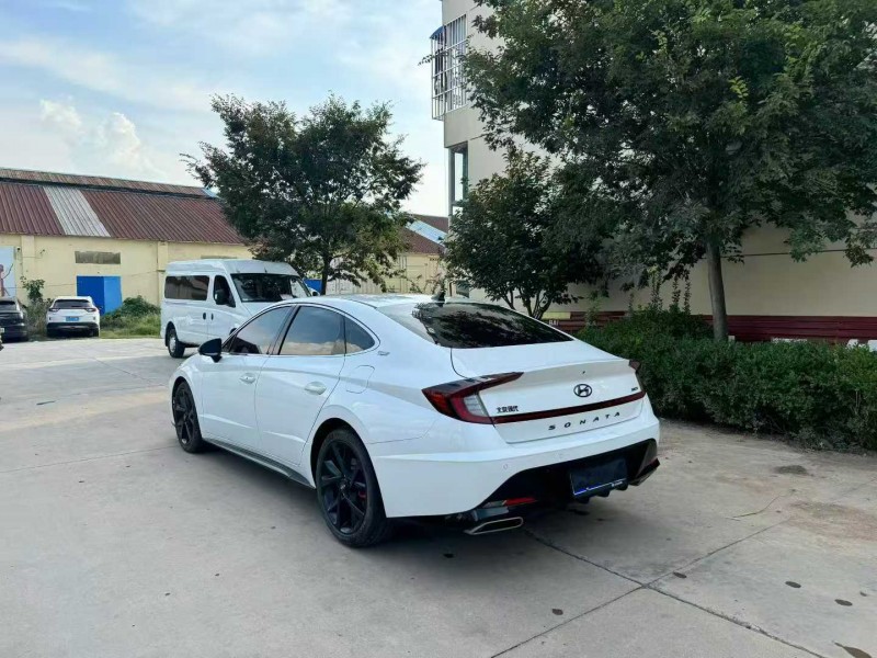 徐州23年现代索纳塔3