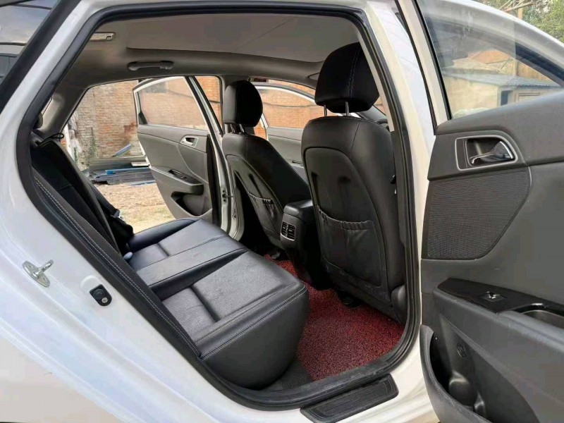 徐州17年现代名图7