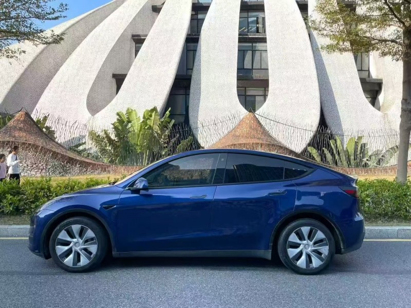 深圳21年特斯拉MODEL Y8