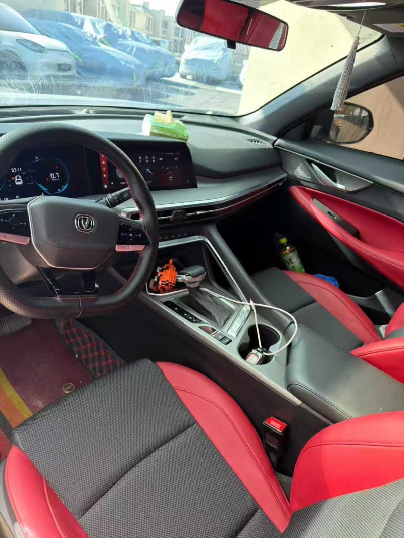 连云港25年长安汽车CS556