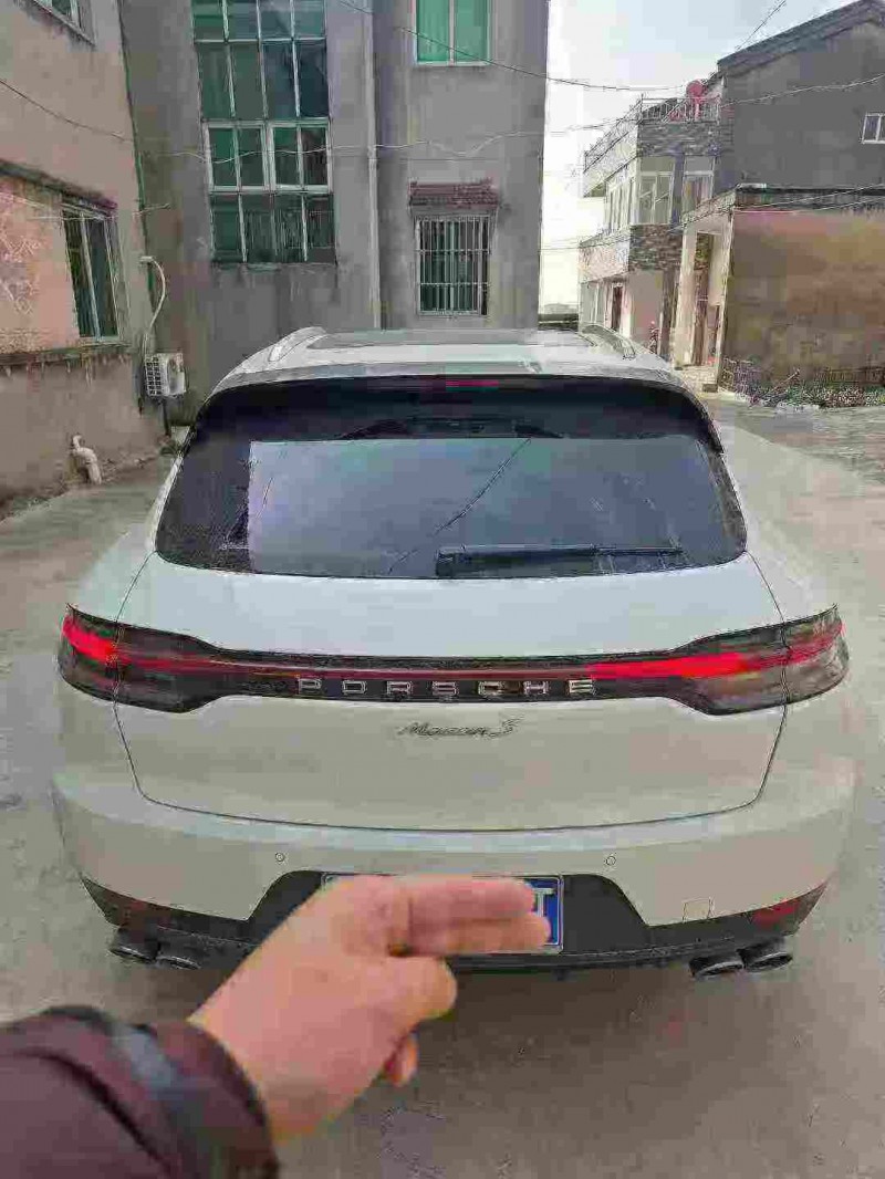 淮安17年保时捷Macan9