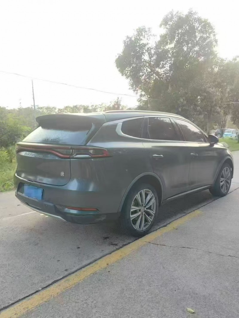 开封19年比亚迪唐8