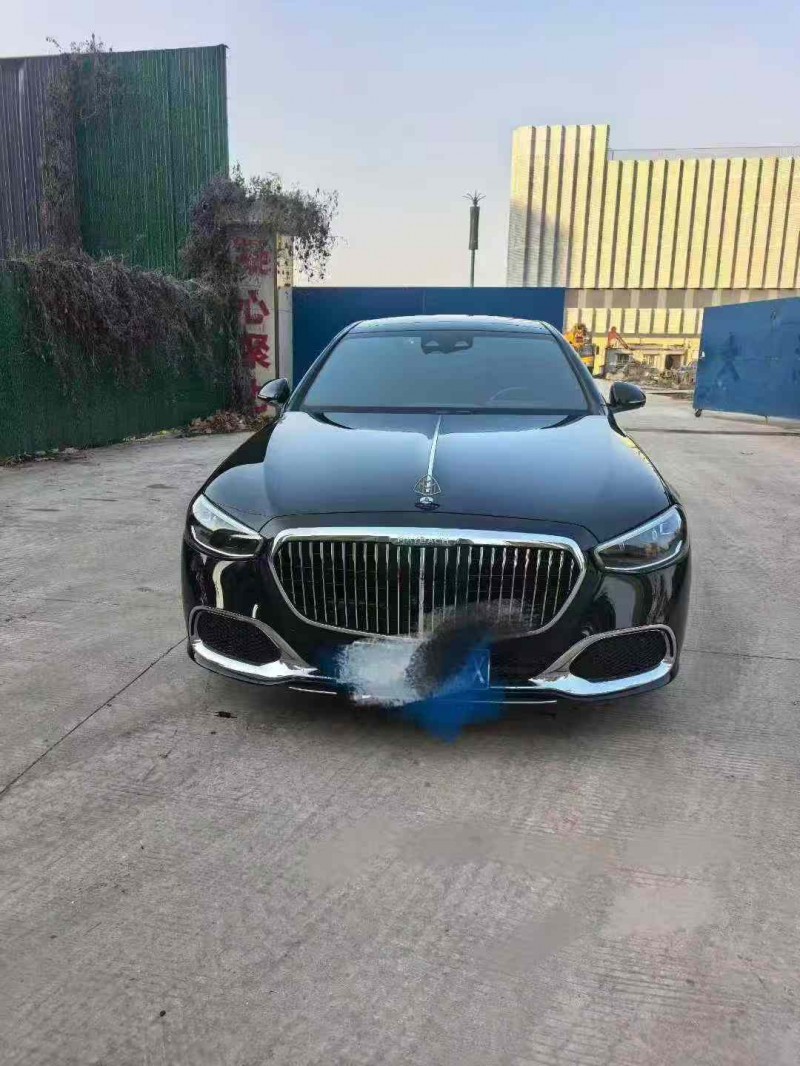 徐州25年奔驰迈巴赫S级1