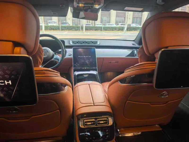 徐州25年奔驰迈巴赫S级5