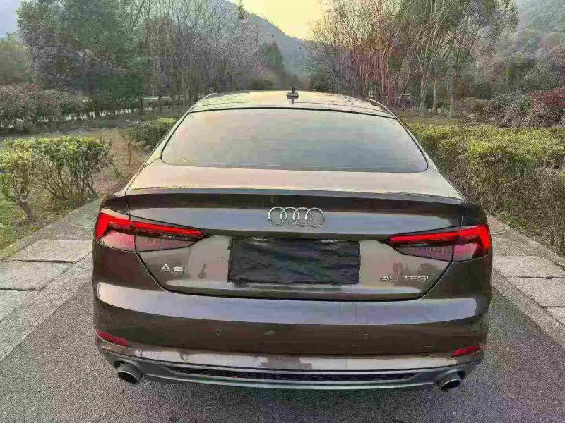 衢州18年奥迪A59