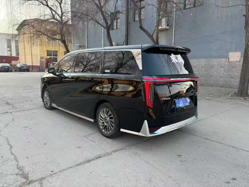 保定23年传祺M8/GM88