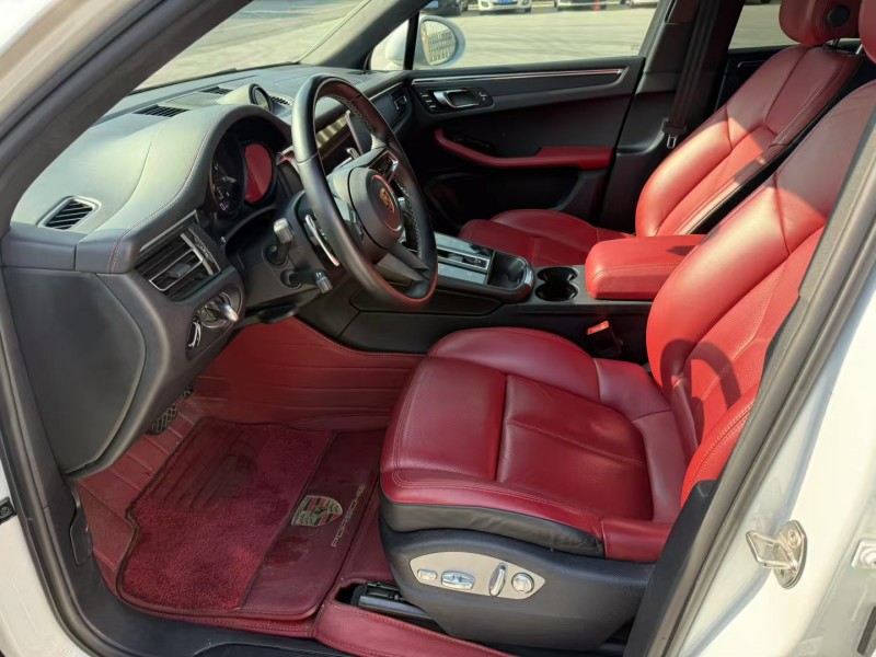 徐州23年保时捷Macan8