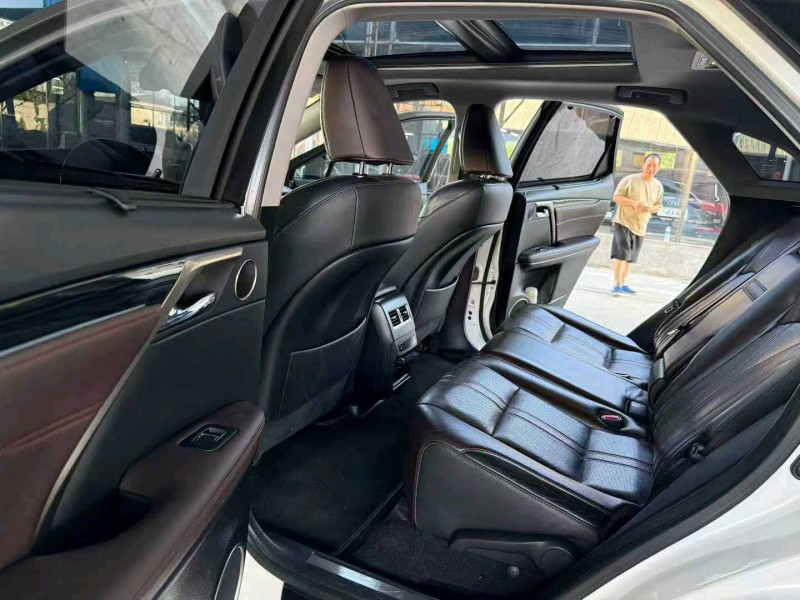 徐州17年雷克萨斯RX4