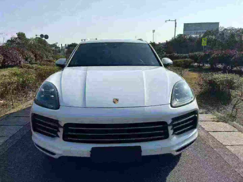 宁波18年保时捷卡宴1