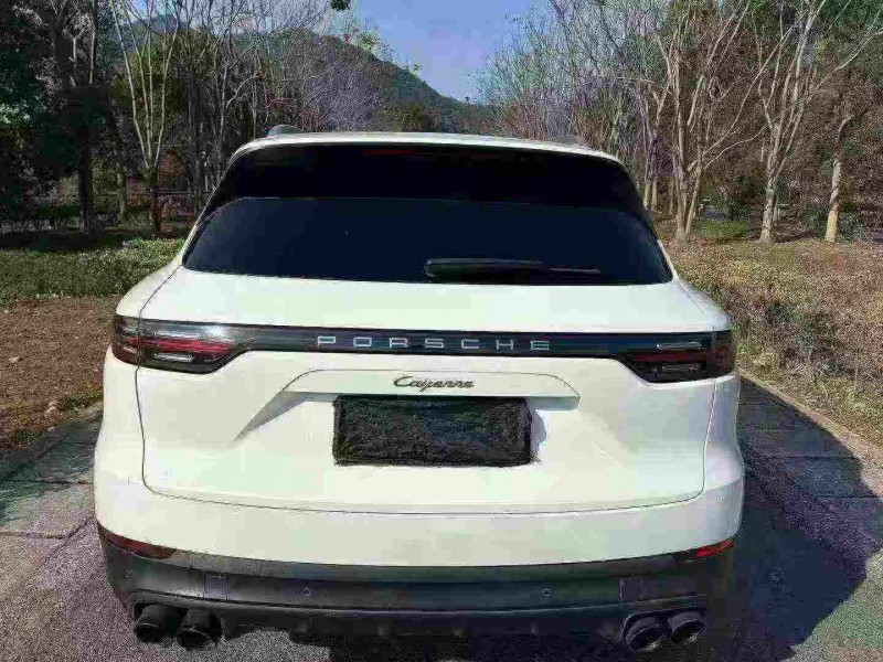 宁波18年保时捷卡宴9