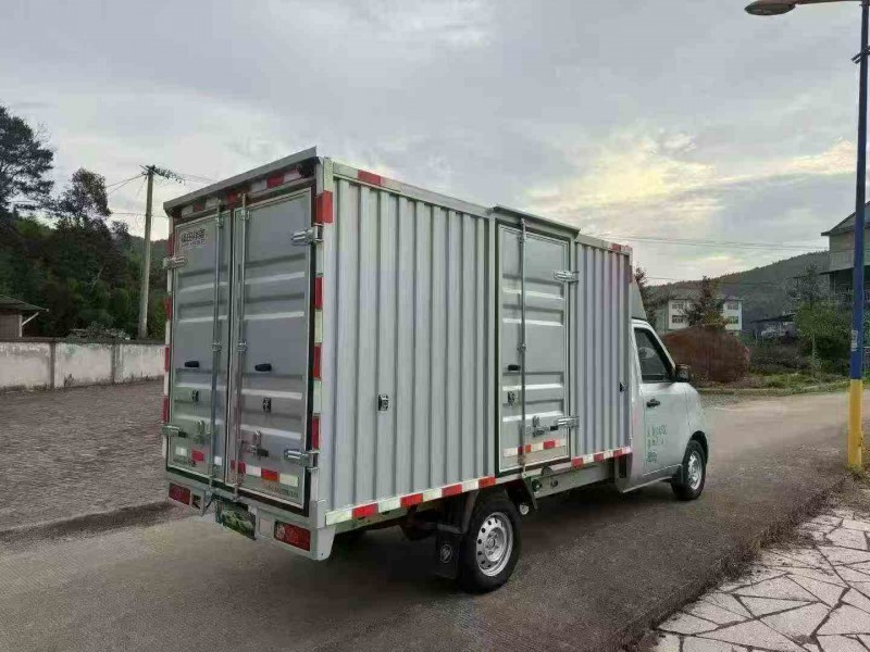 南平25年福田祥菱8