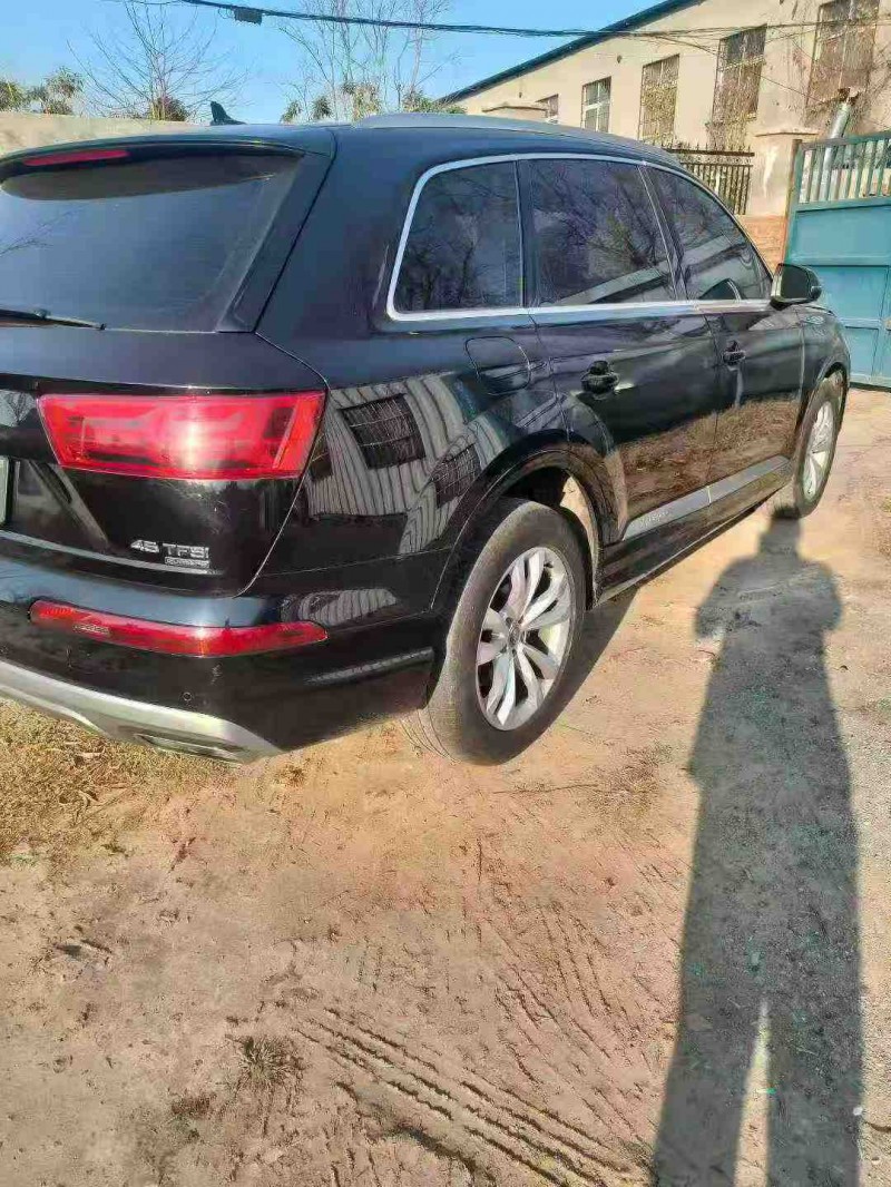 洛阳19年奥迪Q78