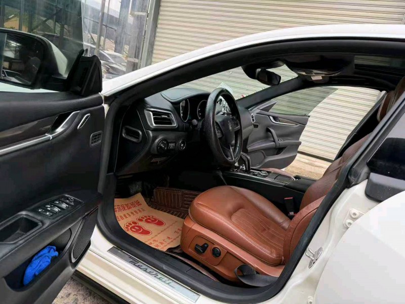 徐州19年玛莎拉蒂Ghibli5